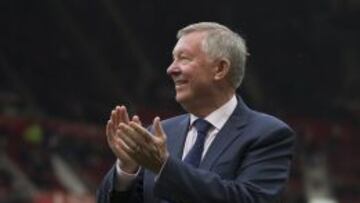 Ferguson se interesa por la actualidad del Manchester.