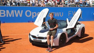 Alexander Zverev gana el título de Munich por la vía rápida