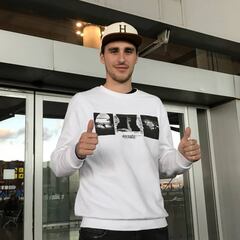 El Málaga hace oficial el traspaso de Ignasi Miquel al Getafe