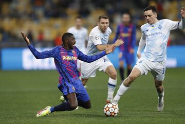 Ousmane Dembélé y Mykola Shaparenko.