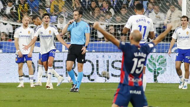 González Esteban repite como árbitro en el derbi aragonés