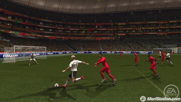 Captura de pantalla - fifawc_germanyattack_sideview.jpg