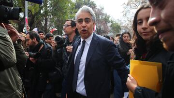 El famoso chileno que sorprendió al acompañar a Marco Enríquez-Ominami en su inscripción