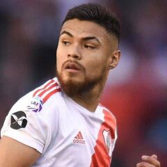 Paulo Díaz recibió el alta y se perfila como titular