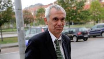 Cúper niega su intervención en la trama de las apuestas