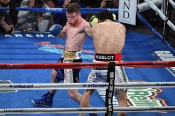 El dominio aplastante de Canelo sobre Chávez Jr. en imágenes