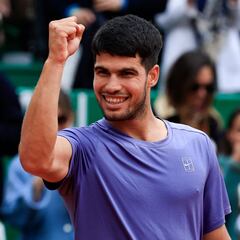 Alcaraz bate a Davidovich para ser el mejor del año y llegar a la final