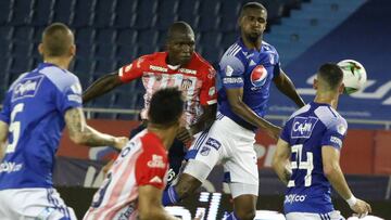 Junior de Barranquilla y Millonarios empataron 1-1 en el estadio Metropolitano. Los dos equipos siguen fuera de los ocho. Fuentes fue el m&aacute;s destcado