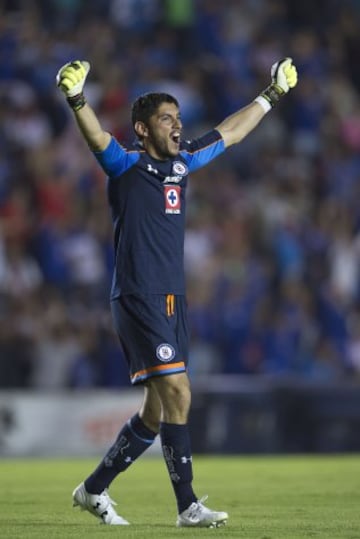 Cruz Azul logró igualar y Corona lo festejo con todo.