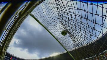 Un solitario Estadio Azteca aguarda inicio de México rumbo a Catar