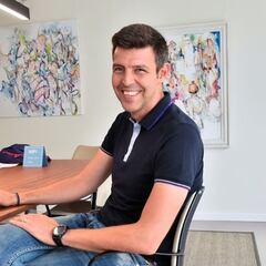 Navarro explica el proyecto técnico de Lezama