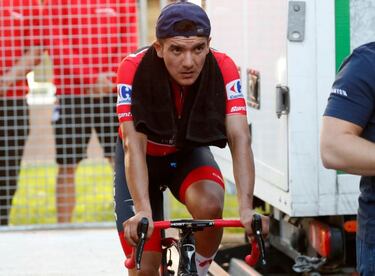 La tensa espera de Carapaz hasta que supo que no era líder