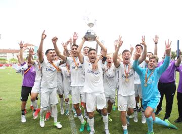 El Juvenil blanco ganó 4-1 al Atlético de Madrid Juvenil en la final de la Copa del Rey disputada en Calahorra (La Rioja).