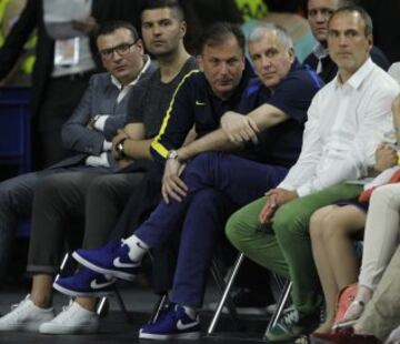 Zeljko Obradovic, campeón de la Euroliga con el Madrid en 1995, presente en la final.