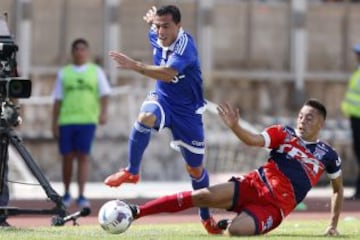 Sebastián Ubilla fue titular en el duelo en Arica.