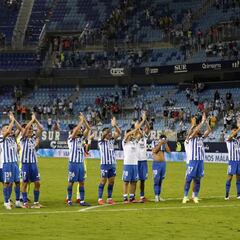 El Málaga busca otro delantero y dar salida a dos o tres jugadores