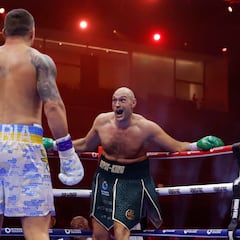 Who was the rapper performing ahead of the Fury - Usyk fight?