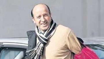 <b>Su futuro.</b> "Si lo deportivo va bien, la junta del jueves no nos afectará"