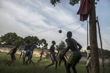 Fútbol en Franceville una de las ciudades más grandes de Gabón 