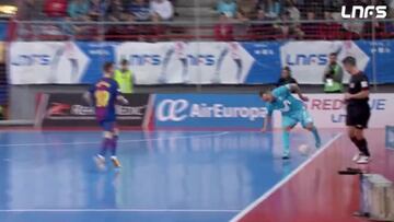 Calidad infinita: control regate de Ricardinho maravilloso y susto