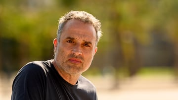 PALMA DE MALLORCA, SPAIN - AUGUST 02: Director Daniel Guzmán attends the "La Deuda" photocall during Atlantida Mallorca Film Fest 2025 at Parque del Mar on August 02, 2025 in Palma de Mallorca, Spain. (Photo by Juan Naharro Gimenez/Getty Images)