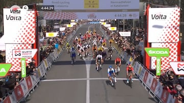 Resumen y resultado de la etapa 2 de la Volta a Catalunya: Groves vence al sprint en Perpiny¨¤