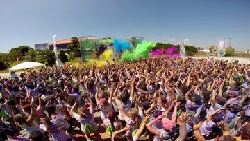 La carrera más colorida y divertida se ha celebrado en Málaga. Parte de los beneficios de la venta del dorsal serán destinados al trabajo por la infancia más vulnerable que realiza Unicef en 150 países.