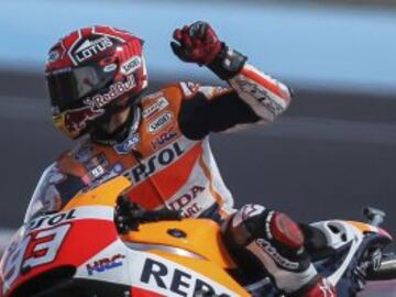 Marc Márquez celebra la pole. 