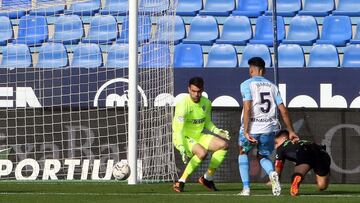 Juande se marcó el primer gol del Leganés en propia puerta.