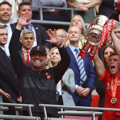 Klopp despeja dudas: "Van Dijk y Salah están realmente bien"