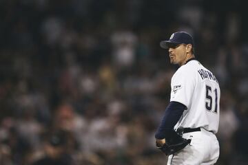 La carrera de Hoffman duró 17 años. De 1993 a 2010 estuvo con los Florida Marlins, San Diego Padres y Milwaukee Brewers. El pitcher derecho fue elegido en siete ocasiones al All-Star Game.