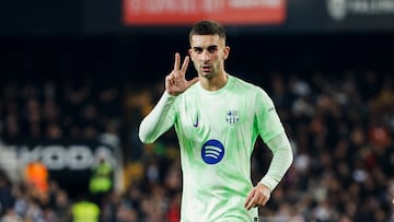 VALENCIA, 06/02/2025.- El delantero del FC Barcelona Ferran Torres celebra tras marcar el 0-4 durante el partido de los cuartos de final de la Copa del Rey de fútbol que Valencia CF y FC Barcelona van a disputar este jueves en el estadio de Mestalla, en Valencia. EFE/ Ana Escobar