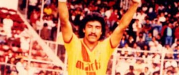 21 futbolistas chilenos vistieron la camiseta del cuadro mexicano: Angel Bustos (en la foto), Aníbal González Espinoza, David Henríquez, Edgardo Fuentes, Gustavo Moscoso, Héctor Mancilla, Hernán "Indio" Castro, Hugo Droguett, Jaime Ramírez Manríquez, Jaime Vera, José Letelier, José Luis Villanueva, Juan Carlos Vera, Juan Gutiérrez Acosta, Juan Soto Quintana, Luis Pérez Ramírez, Marco Antonio Figueroa, Oscar Rojas, Pedro Jaque, Reinaldo Navia y Rodrigo Millar.