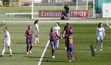 Real Madrid 0-4 Barcelona | Jugada de Graham Hansen por la derecha para que Alexia, con un toque sutil con la izquierda, defina.
