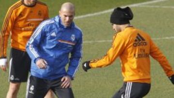 Zidane y Jése, durante un entrenamiento.