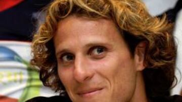 Forlán: "Estoy seguro de que me quedaré en el Atlético"
