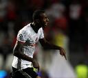 Talisca se venga del Benfica