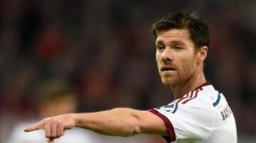 Xabi Alonso: Guardiola le convenció para que liderase su proyecto en el Bayern de Munich. 