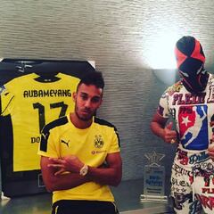 Aubameyang provoca al Borussia: ¡la máscara vuelve!