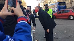 Mateu Lahoz, un 'showman' con la afición del Rayo Vallecano