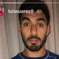 Luis Suárez posa con un divertido pijama