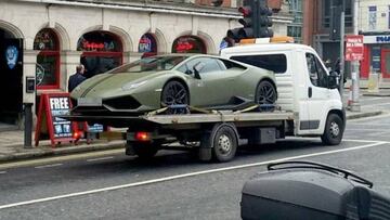 La grúa se lleva el Lamborghini de lujo de McGregor en Dublín