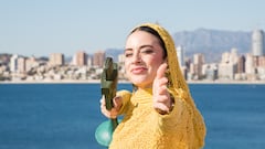 Blanca Paloma posa con el galardón del Benidorm Fest