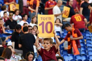 Así fue la emocionante despedida de Totti del Roma