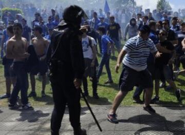 Los ultras del Oviedo causaron incidentes con los aficionados del Cádiz antes del encuentro