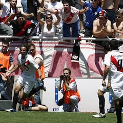 Nueve años del ascenso más heroico, rodeado de impagos