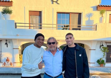 Mbappé y Achraf en la 'Yeguada SR4'.