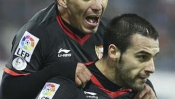 <b>PLETÓRICO. </b>El gol de Negredo ante el Zaragoza le dio al Sevilla tres valiosos puntos para afianzarse en la zona alta de la tabla.