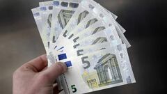 Alerta por billetes falsos de 5 y 10 euros en España: así los puedes evitar