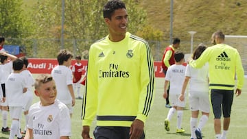 El Madrid dice no a 38 millones del United por Varane